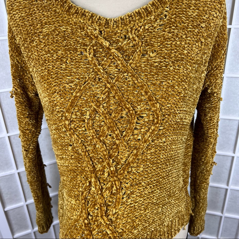 LOVE ON A HANGER Mustard Yellow Popcorn Knit Sweater | Size Small - Picture 7 of 11